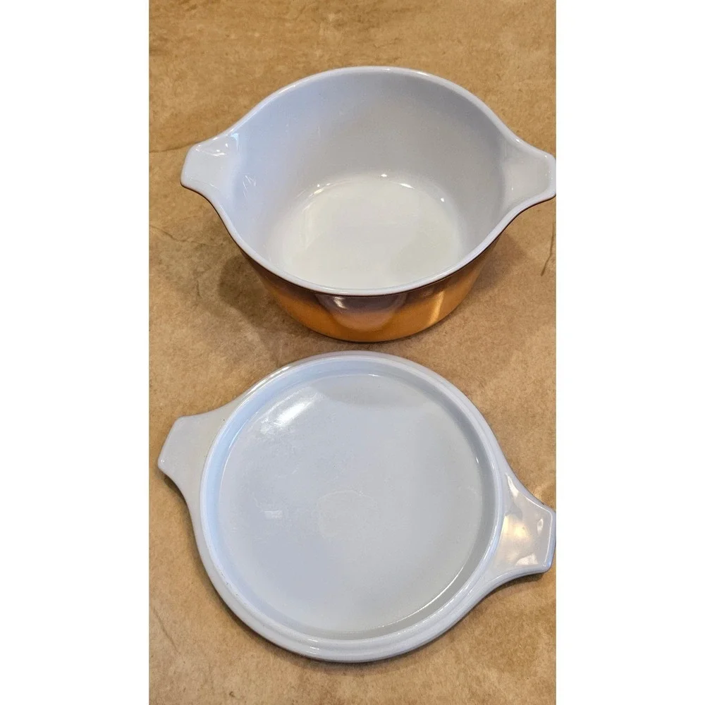 Vintage Pyrex Brown and Orange Ombre Casserole Dish with Lid 474B 1.5 Quart - Picture 3 of 8